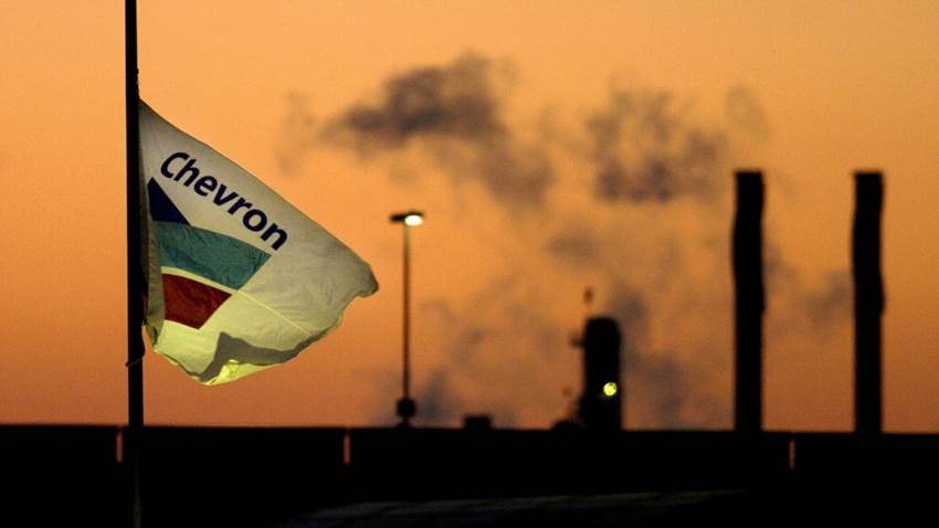EEUU emite una licencia ampliada para permitir a Chevron importar petróleo venezolano