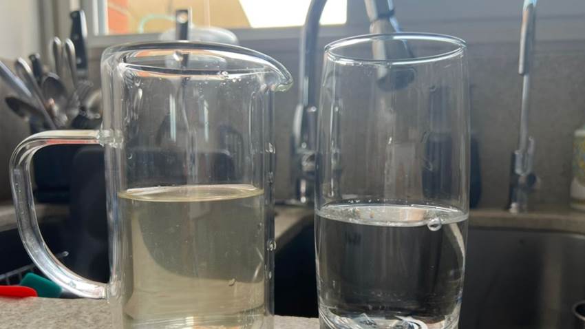 ¿Por qué llega agua turbia a algunos hogares de Venezuela?