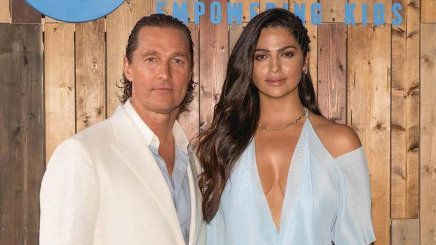 Matthew McConaughey y Camila Alves vivieron una pesadilla en el avión que sufrió violentas turbulencias