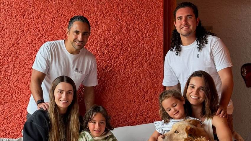 Tania Rincón presume su fin de semana familiar junto a su novio y el papá de sus hijos