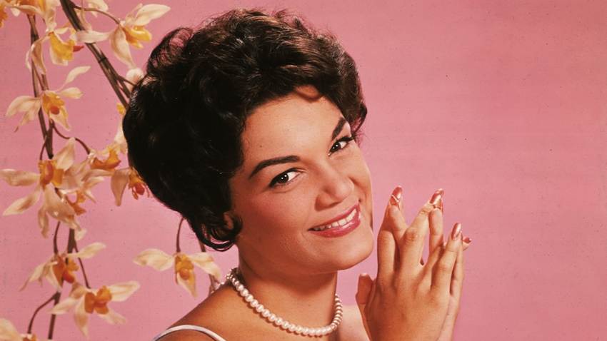 Corine Francis, cantante de 'Pretty Little Baby' muere a los 87 años