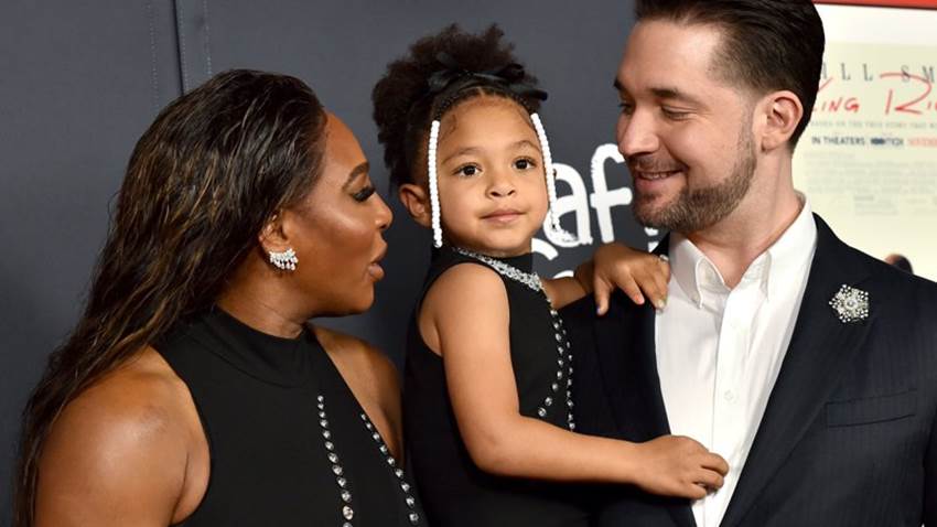 Serena Williams y su hija Olympia acuden al estreno de ‘king Richard’ con el mismo outfit