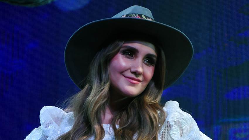 Dulce María confiesa cómo cambió su vida con la maternidad: 'Todo se vuelve más retador'