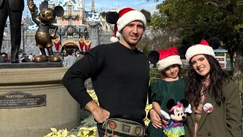 Camila Fernández y las fotos de su fascinante escapada en familia por Disneyland con su hija Cayetana