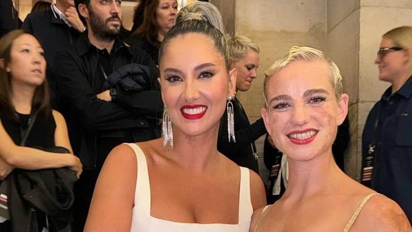Daniela Álvarez y su encuentro más esperado en París con la esgrimista italiana Bebe Vio