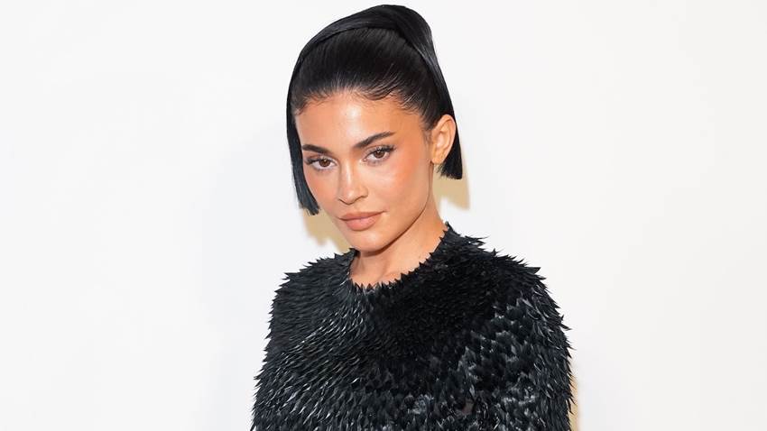 Kylie Jenner sorprende al hablar español y causa sensación en redes