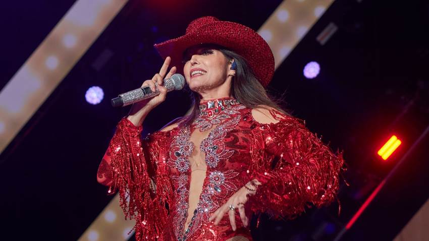 Ana Bárbara sorprende a los finalistas de ‘La Casa de los famosos’ con su talento