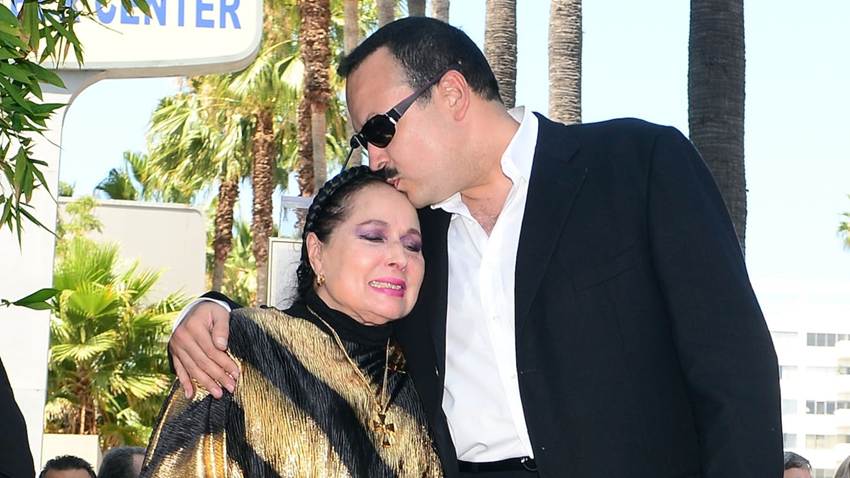 Pepe Aguilar recuerda a su mamá Flor Silvestre, a 5 años de su partida