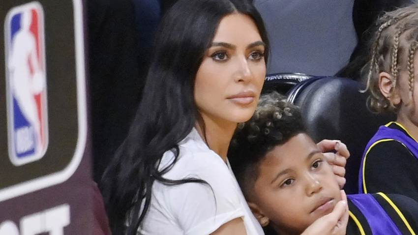 Saint West, hijo de Kim Kardashian, roba cámara en el comercial de Nike junto a Cristiano Ronaldo y Mbappé