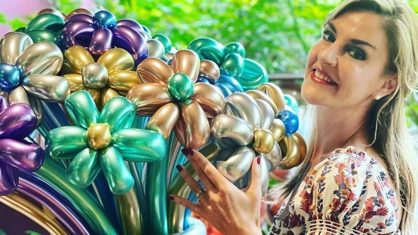 Chantal Andere celebra los 'dulces 16' de su hija Natalia