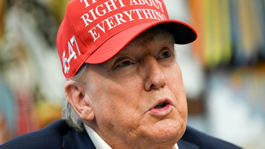 Trump anuncia el despliegue de la Guardia Nacional en Chicago por considerar “un desastre” la seguridad en la ciudad