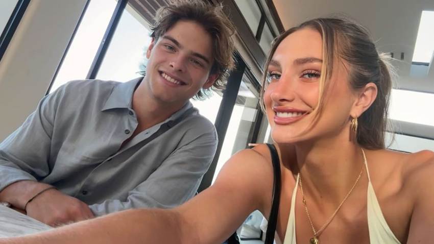 Mathilde Pinault, hijastra de Salma Hayek, celebra a su hermano Augustin por sus 19 años