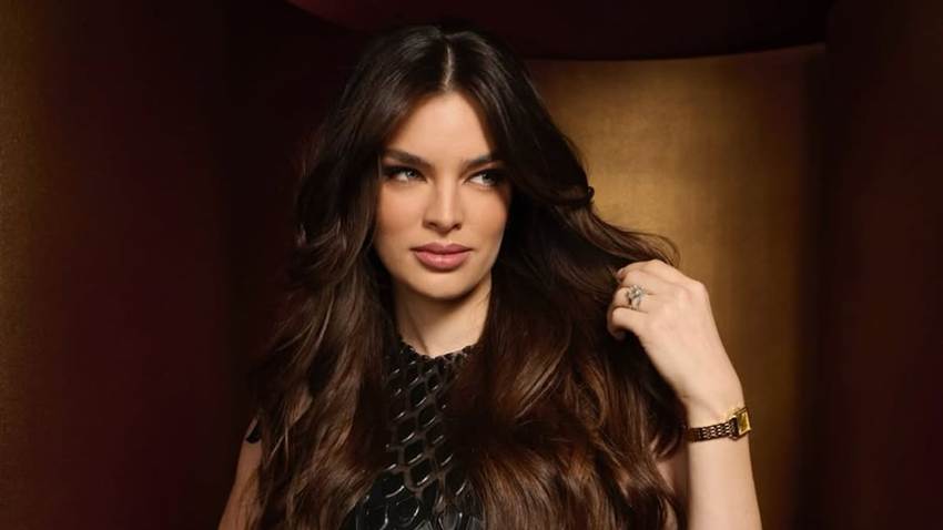 Nadia Ferreira presume su baby bump previo a su gran noche en Premio Lo Nuestro