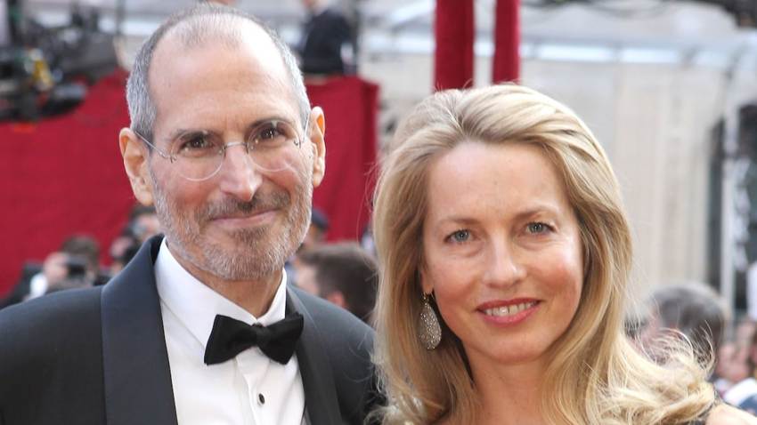 Por qué la multimillonaria fortuna de Steve Jobs terminará con su esposa