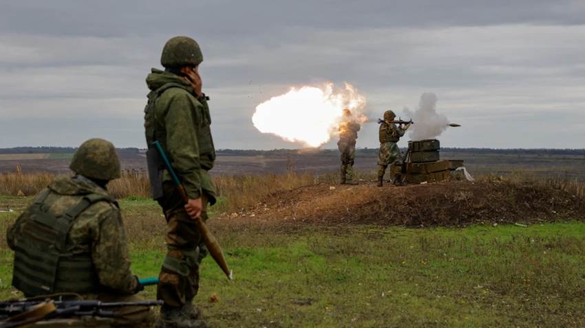 En vivo
Mapas del Ministerio de Defensa ruso reflejan retrocesos en Ucrania