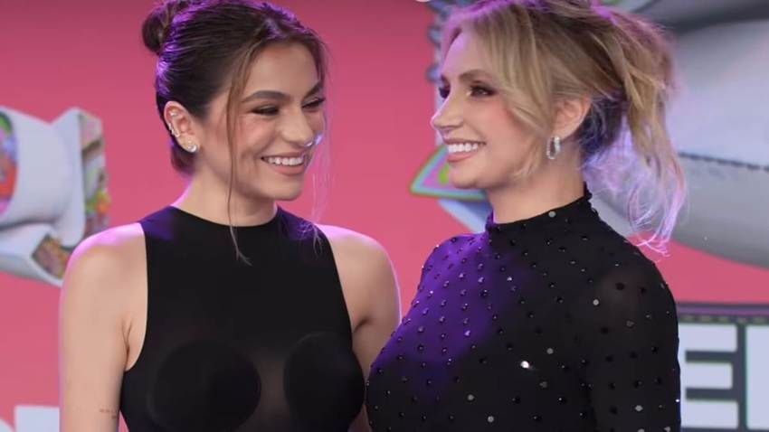 Angélica Rivera y Sofía Castro deslumbran en Premios Juventud 2025 con looks en negro, el color de la elegancia