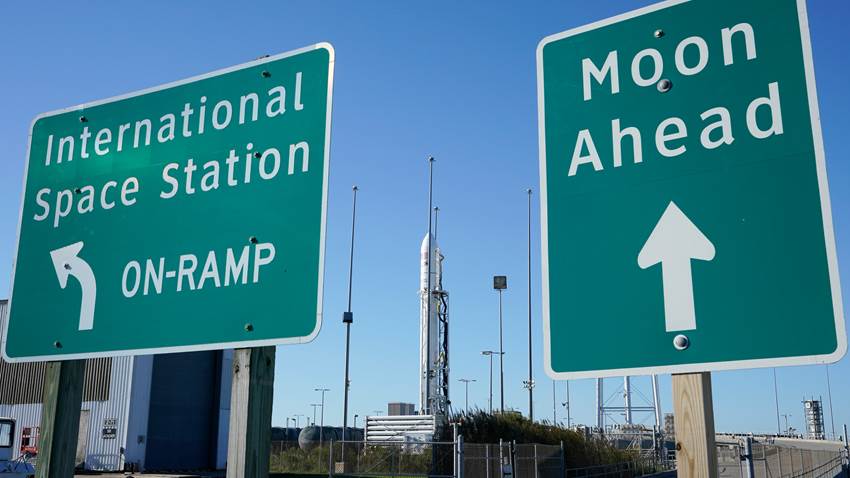 “Asteroide” podría ser viejo cohete de misión a la Luna