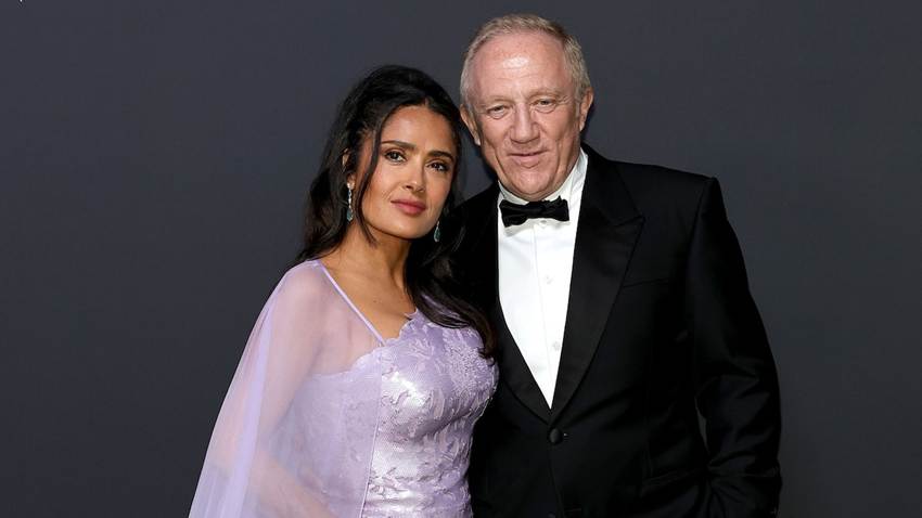 El fotógrafo Mario Testino comparte fotos poco conocidas de la boda de Salma Hayek