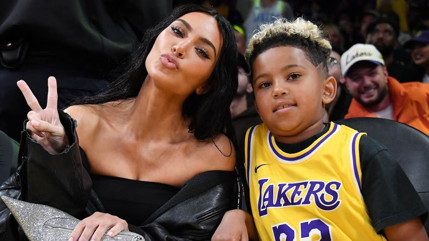 Saint, hijo de Kim Kardashian, sorprende con su altura: ¡ya está casi tan alto como su mamá!
