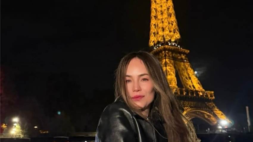 Camila Sodi disfruta de un viaje sorpresa a París