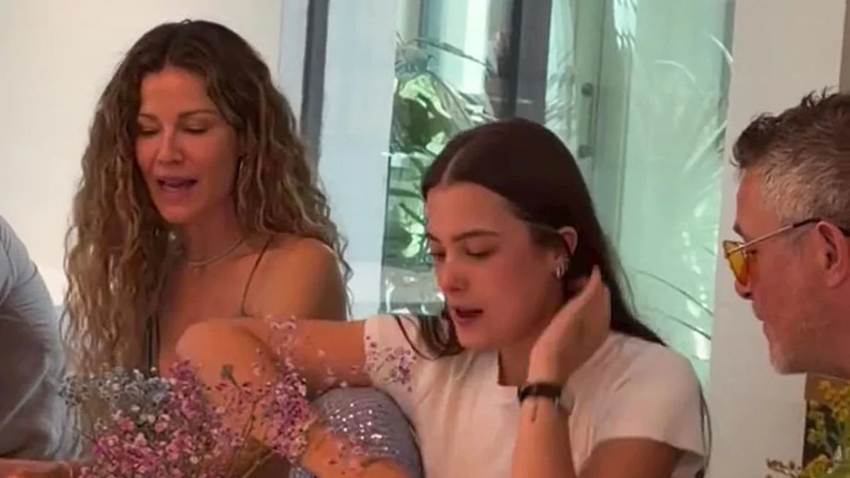 Así fue el reencuentro de Alejandro Sanz y Jaydy Michel en el cumpleaños de su hija Manuela