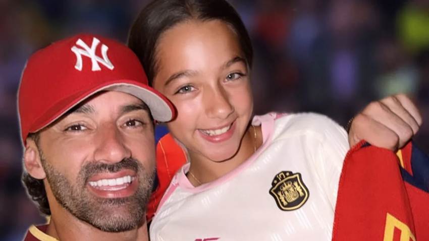 Alaïa, hija de Adamari López y Toni Costa, preocupa tras aparecer con lesión en la mano