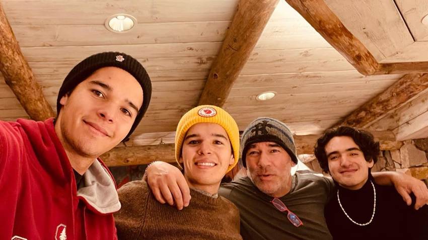 Sebastián, hijo de Mayrín Villanueva, recuerda el día en que conoció a los gemelos de Eduardo Santamarina