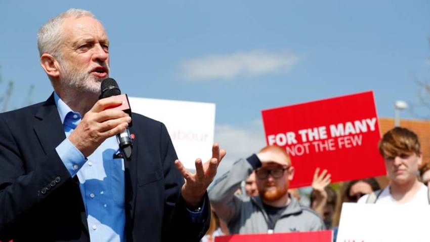 El exlíder laborista Corbyn lanza un nuevo partido para recoger el descontento de la izquierda con Starmer