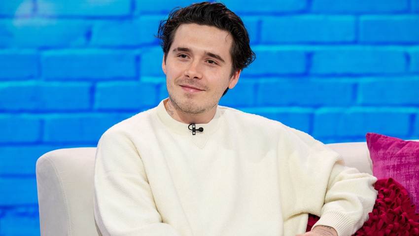 Brooklyn Beckham estrena nuevo look y rompe el silencio sobre su disputa con David y Victoria