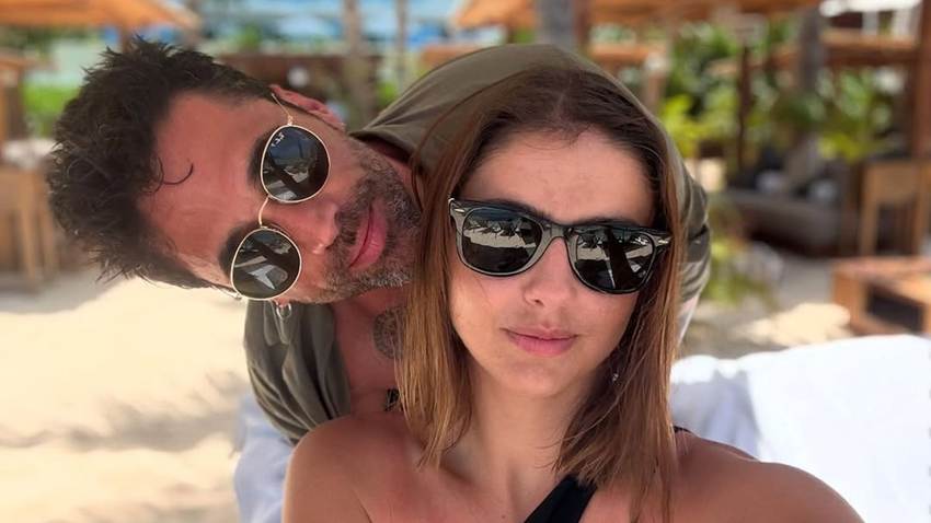 Michelle Renaud y Matías Novoa disfrutan en familia de Edimburgo y el concierto de Oasis