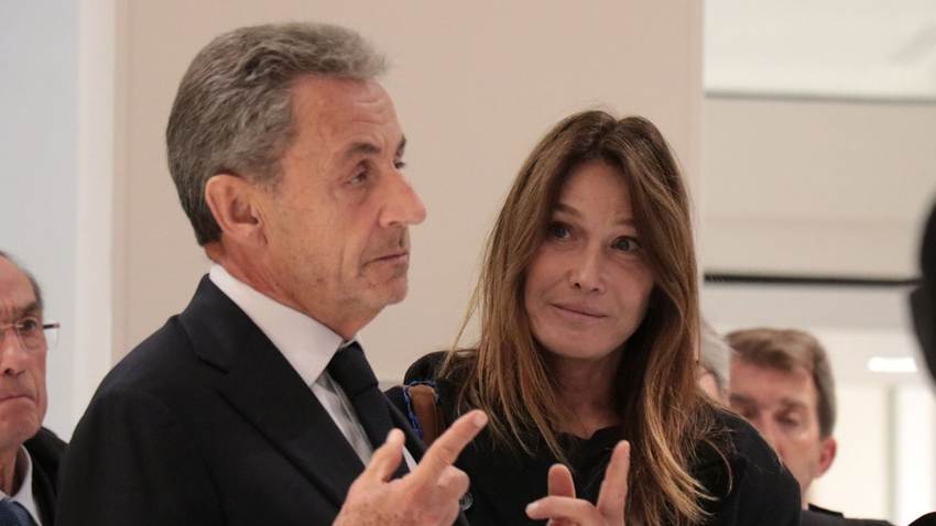 La reacción de Carla Bruni tras escuchar la sentencia a prisión de su esposo, Nicolas Sarkozy, expresidente de Francia