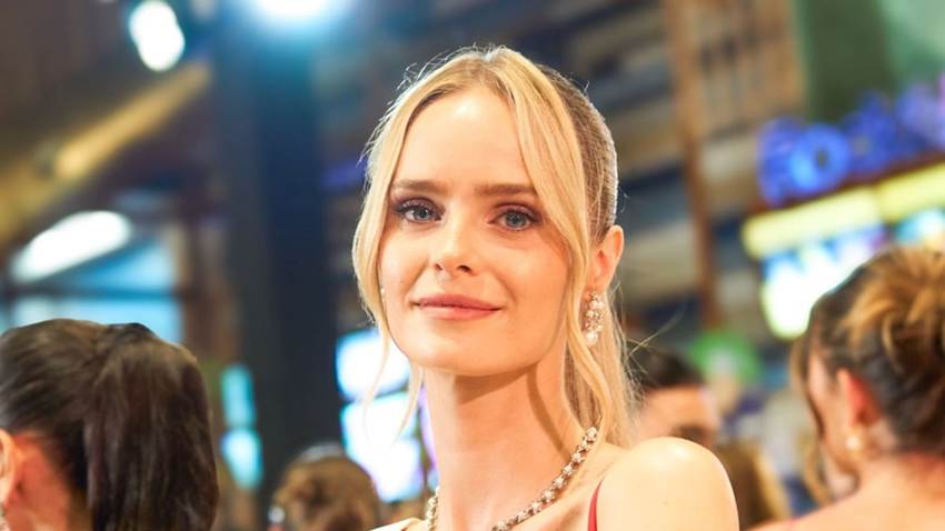 Inna Moll, Miss Chile, asegura que la organización no ha visitado a Miss Jamaica en el hospital