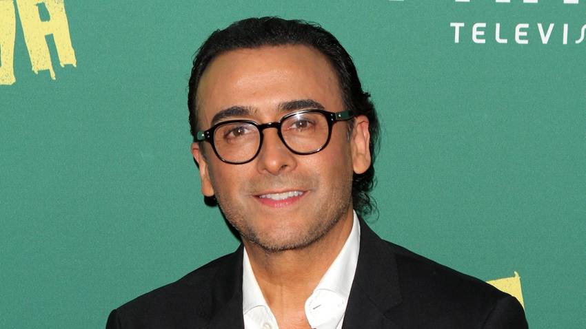 Adal Ramones revela cómo distribuirá su herencia entre su esposa Karla y su ex, Gaby Valencia