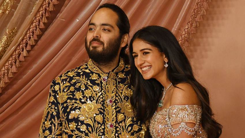 El multimillonario indio Anant Ambani busca salvar a 80 hipopótamos de Colombia y trasladarlos a la India