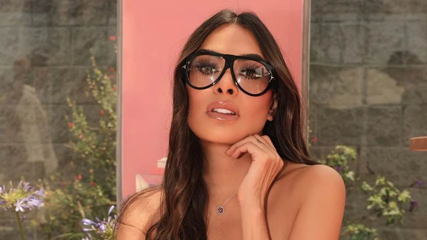 Días en la playa y el festejo del Mundial 2026: así fueron las vacaciones en España de Galilea Montijo y su novio, Isaac Moreno