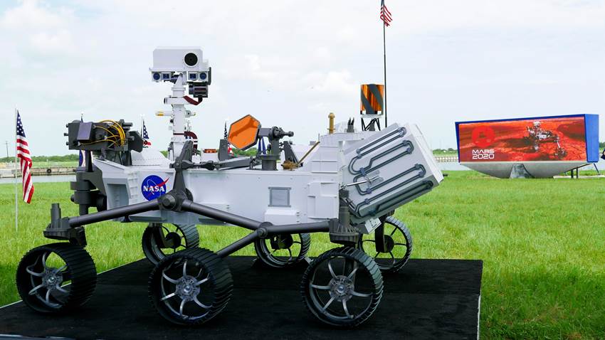 NASA transmitirá en español descenso de sonda espacial en Marte