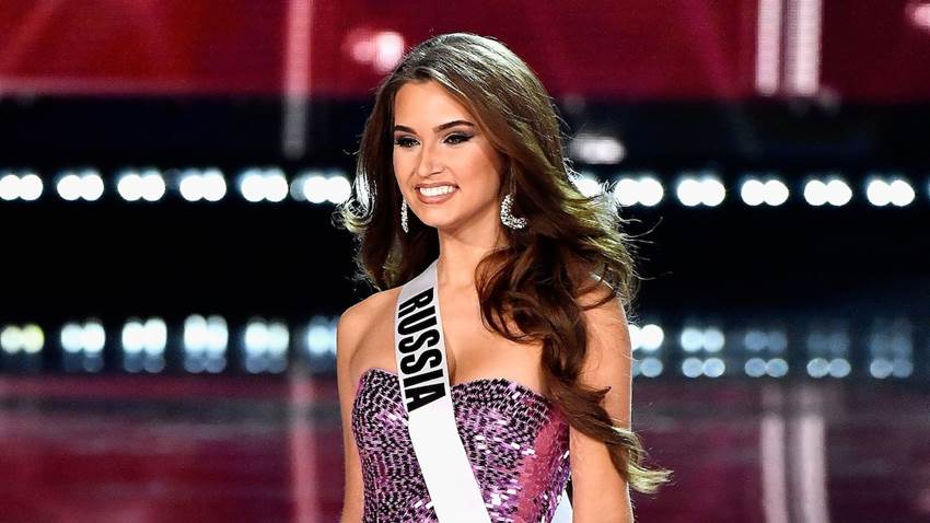 Muere Miss Rusia 2017 en un accidente automovilístico, a cuatro meses de haber celebrado su boda