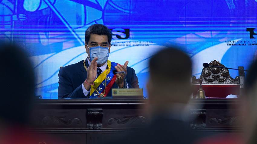 Facebook bloquea cuenta de Nicolás Maduro por violar sus políticas de noticias falsas