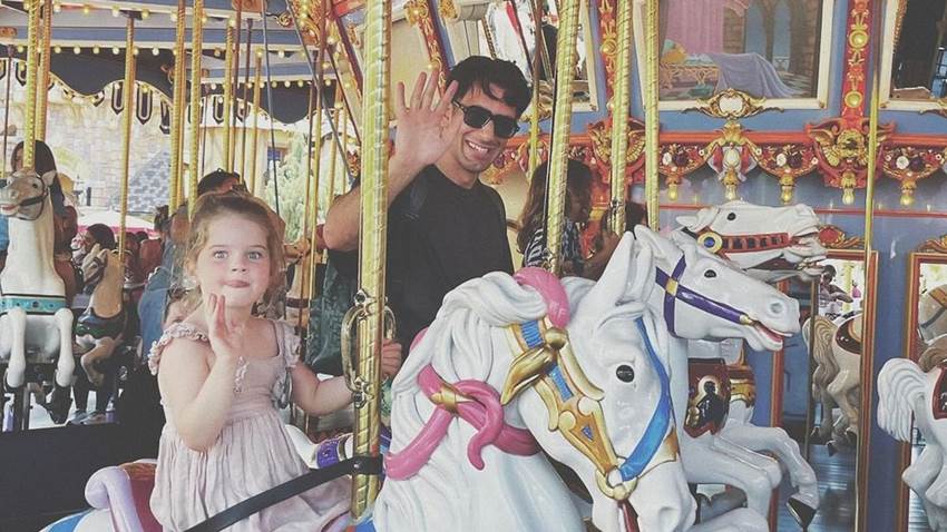 Jwan Yosef comparte las fotos más lindas de sus vacaciones junto a sus hijos Renn y Lucía