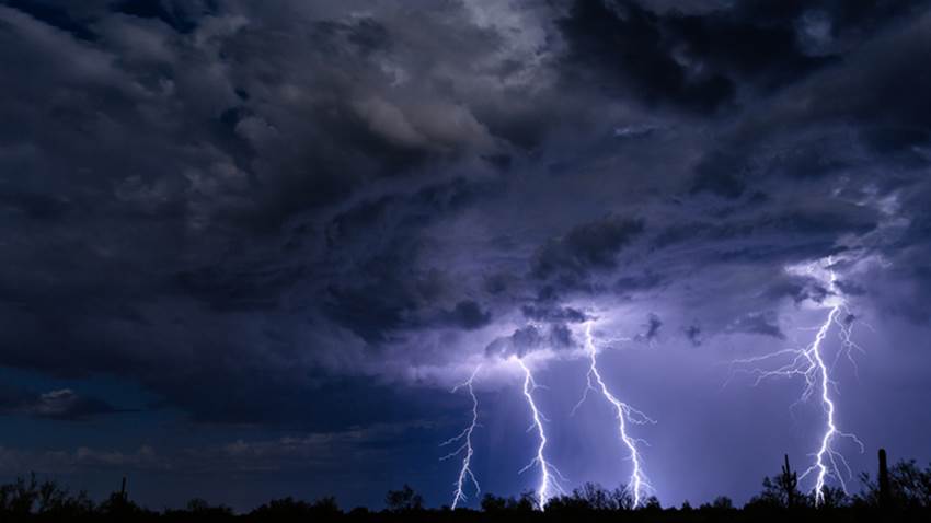 Bombardearán nubes para acabar con las sequías en México: te explicamos la solución