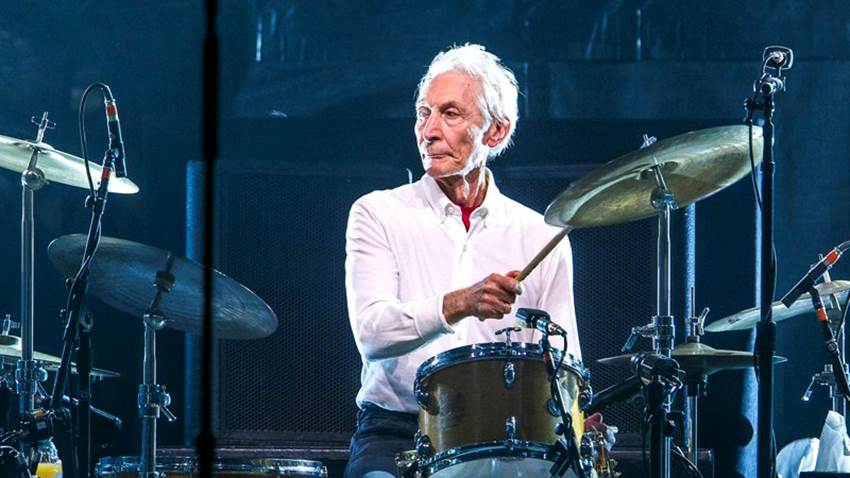 Charlie Watts, baterista de los Rolling Stones, muere a los 80 años