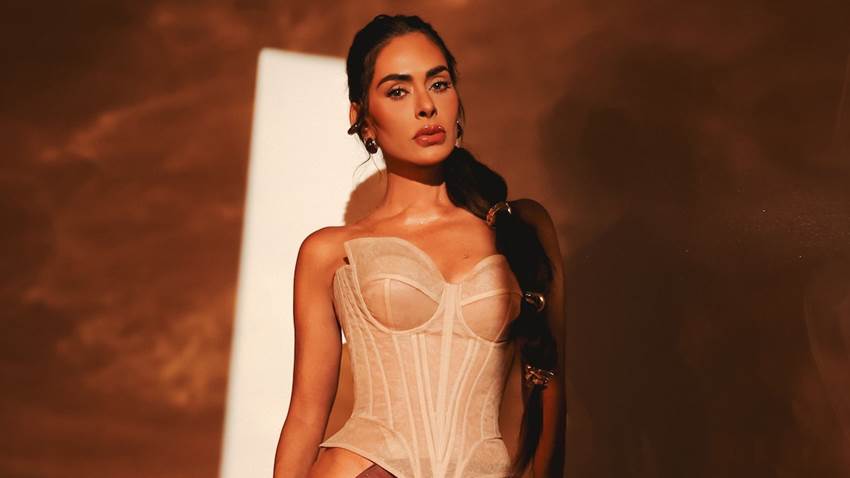 Galilea Montijo y el look estrella de corsé nude con el que conquistó 'La Casa de los Famosos'
