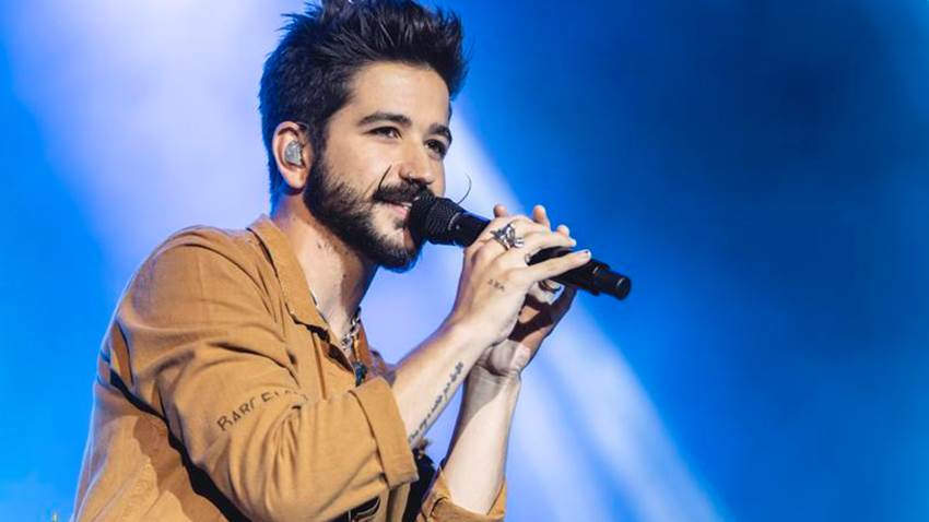 Camilo comparte que ser padre de Índigo lo ha inspirado y revela el rumbo que tomará su carrera