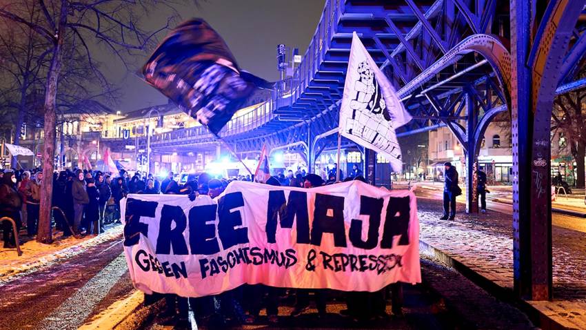 Protestas en Alemania tras la condena en Hungría contra una antifascista por atacar a presuntos neonazis