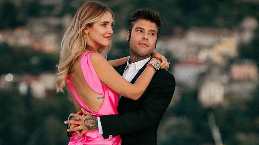 Chiara Ferragni, de lo más emocionada con el detalle de aniversario de su esposo sobre el agua