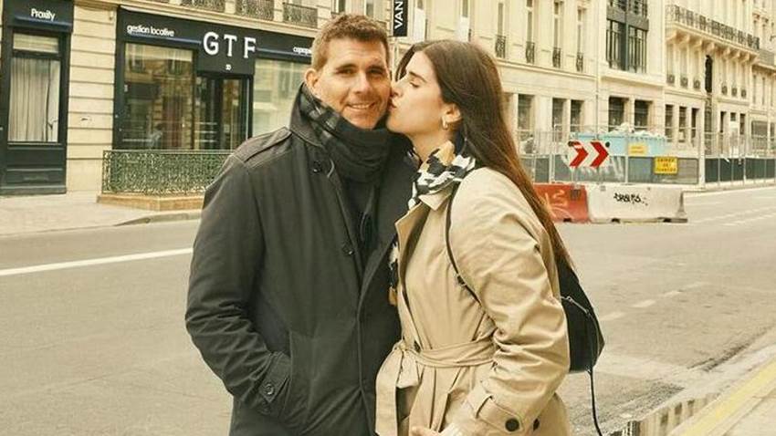 Christian Meier y su esposa disfrutan de unas románticas vacaciones en París