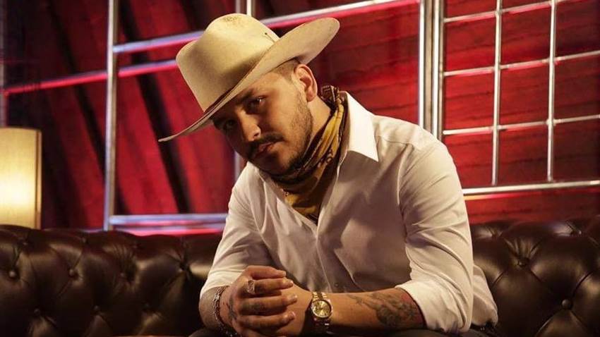 Fallece abuelita de Christian Nodal horas después que la de Belinda