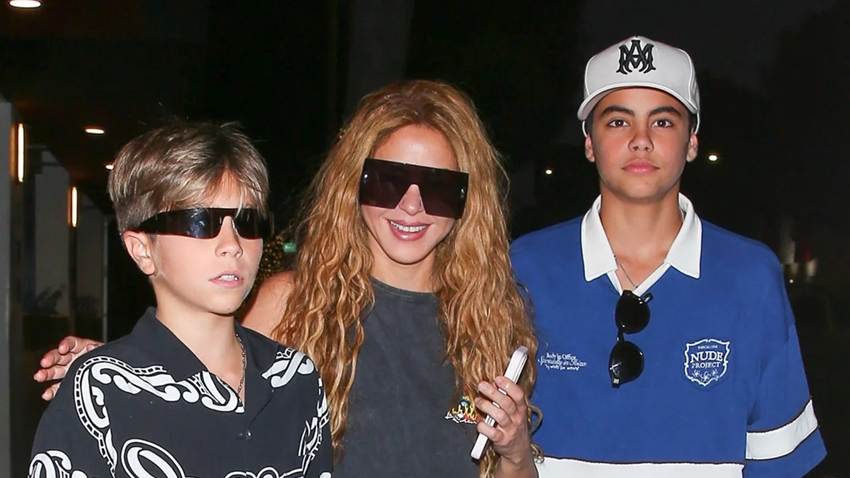 Shakira disfruta de una especial salida familiar junto a sus hijos, Milan y Sasha, en Beverly Hills