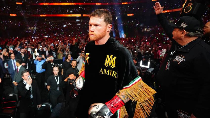 Saúl 'Canelo' Álvarez supera a Lionel Messi y se convierte en uno de los deportistas mejor pagados