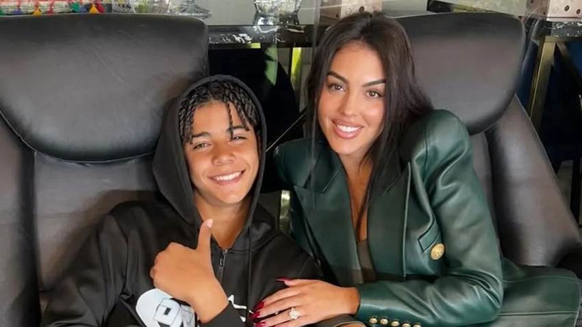 Con mariachis y una pool party, Georgina Rodríguez celebra los 16 años de Cristiano Ronaldo Junior